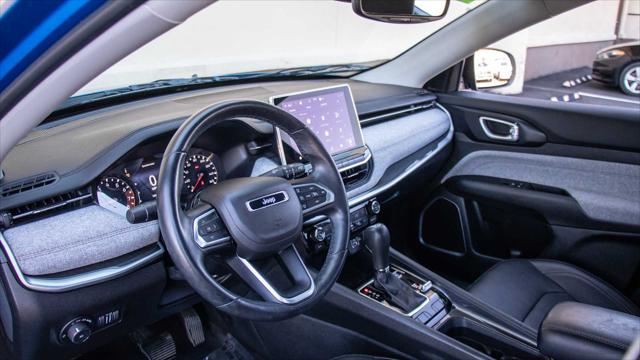 2022 Jeep Compass Latitude Lux 4x4
