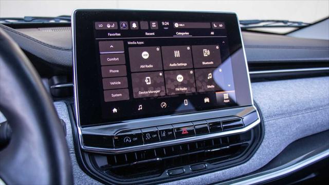 2022 Jeep Compass Latitude Lux 4x4