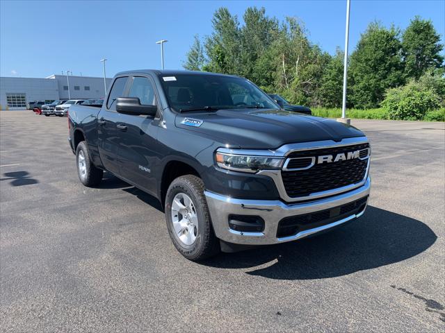 2026 RAM 1500 RAM 1500 TRADESMAN QUAD CAB 4X4 64 BOX