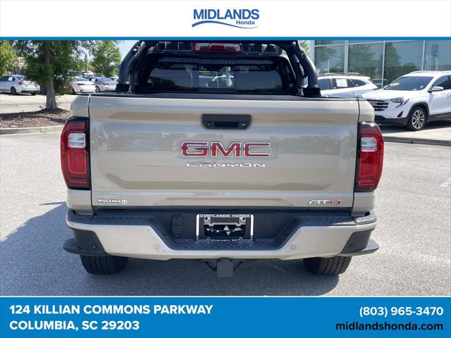 2024 GMC Canyon 4WD AT4