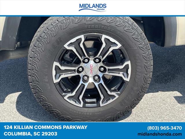 2024 GMC Canyon 4WD AT4