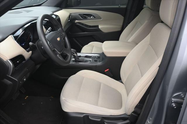 2023 Chevrolet Traverse FWD LS