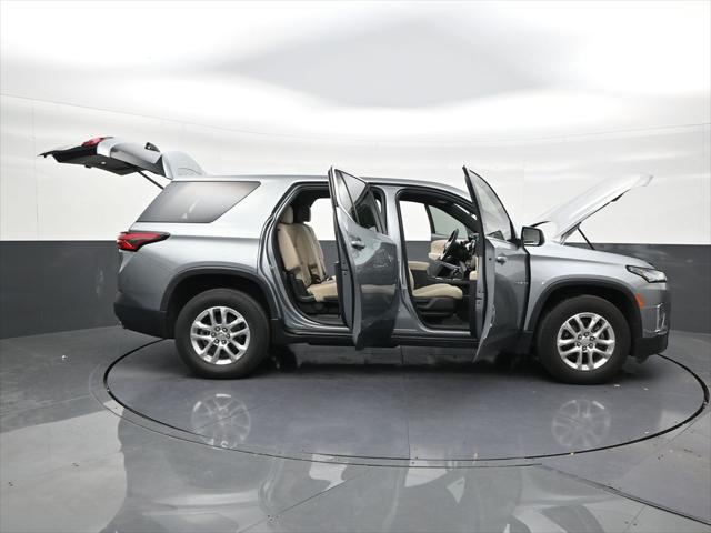 2023 Chevrolet Traverse FWD LS