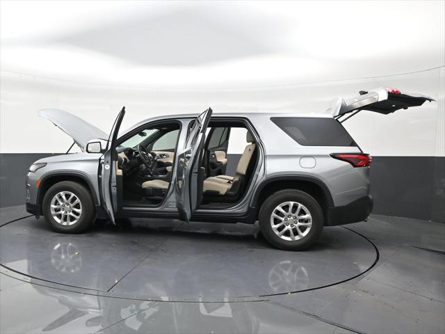 2023 Chevrolet Traverse FWD LS
