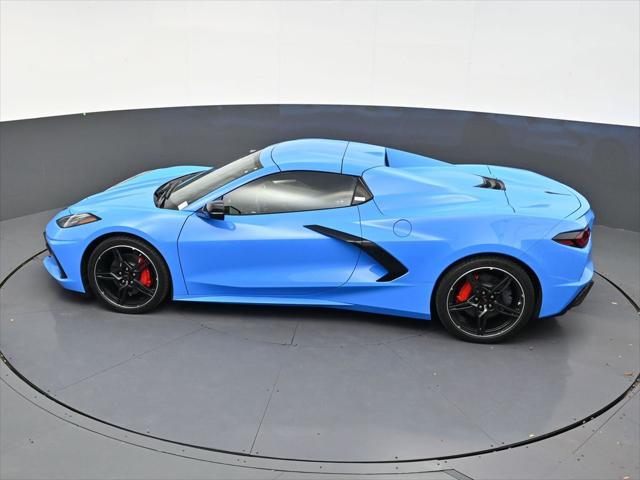 2025 Chevrolet Corvette Stingray RWD Convertible 2LT
