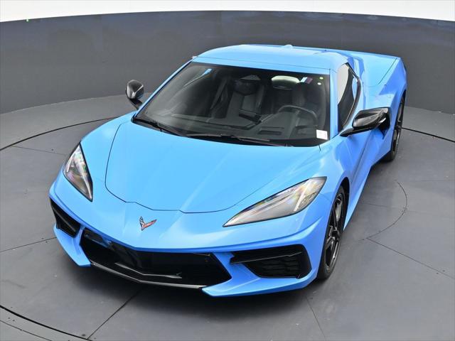 2025 Chevrolet Corvette Stingray RWD Convertible 2LT