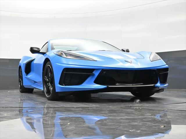 2025 Chevrolet Corvette Stingray RWD Convertible 2LT