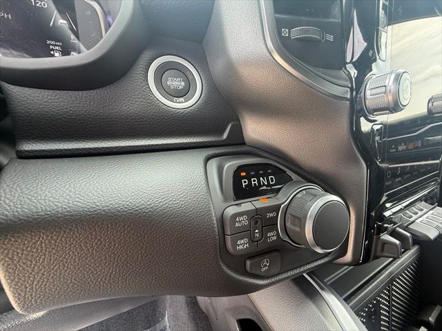 2026 Ram 1500 Big Horn Crew Cab 4x4 57 Box