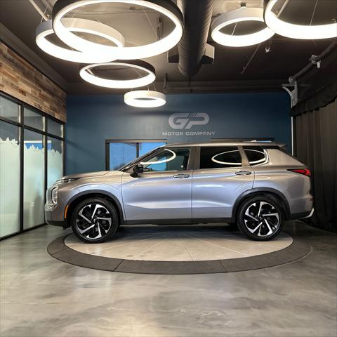 2022 Mitsubishi Outlander SE