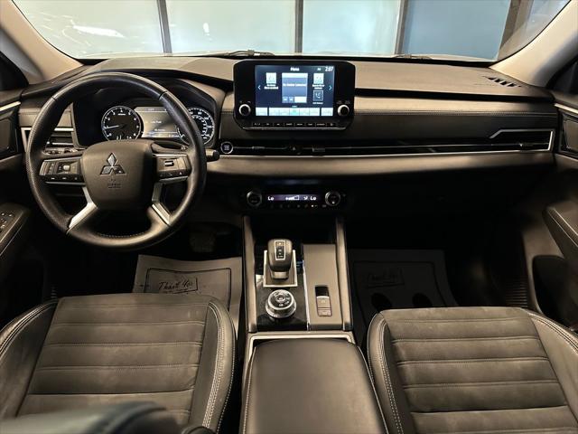 2022 Mitsubishi Outlander SE