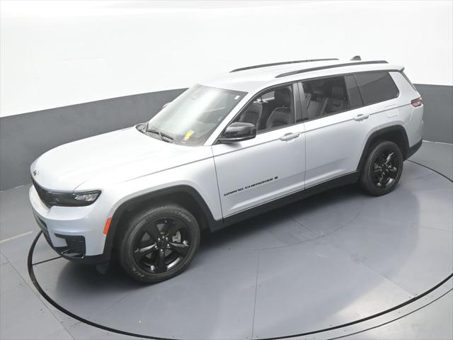 2023 Jeep Grand Cherokee L Altitude 4x2