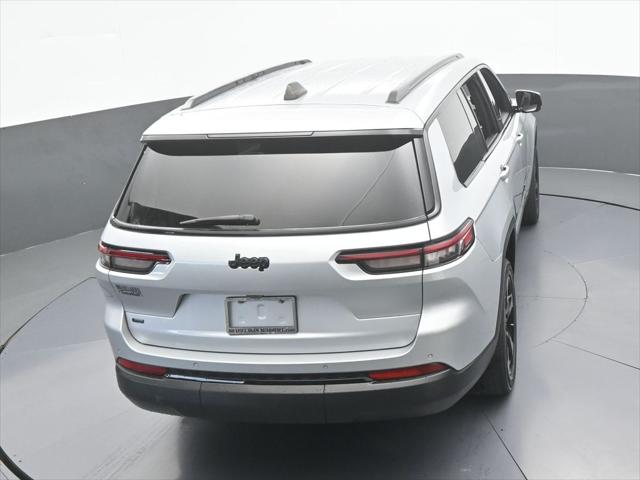 2023 Jeep Grand Cherokee L Altitude 4x2