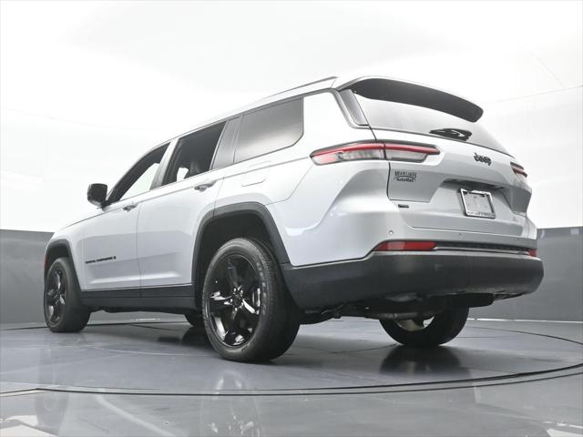 2023 Jeep Grand Cherokee L Altitude 4x2