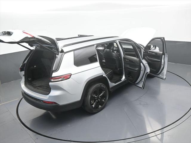 2023 Jeep Grand Cherokee L Altitude 4x2