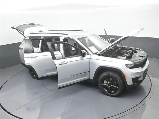 2023 Jeep Grand Cherokee L Altitude 4x2