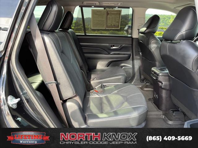 2026 Toyota Grand Highlander Platinum