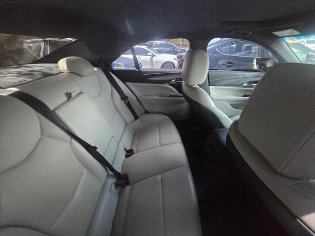 2023 Cadillac CT4 Premium Luxury