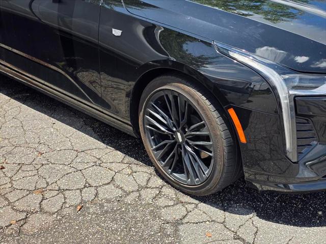2023 Cadillac CT4 Premium Luxury