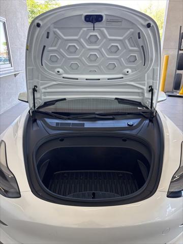 2022 Tesla Model 3 Rear-Wheel Drive
