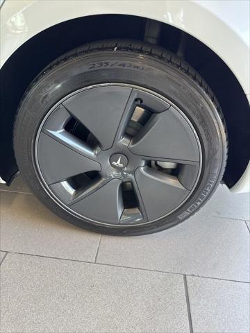 2022 Tesla Model 3 Rear-Wheel Drive