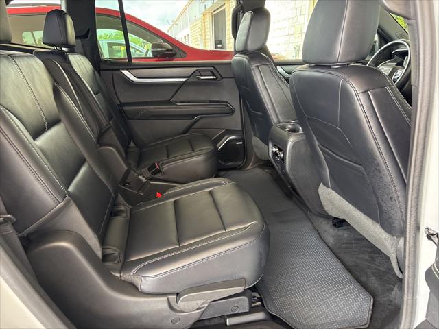 2024 GMC Acadia FWD Elevation