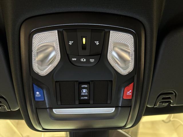 2026 Ram 1500 Express Crew Cab 4x4 57 Box