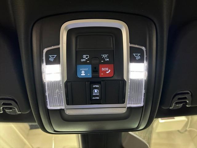 2026 Ram 1500 Laramie Crew Cab 4x4 57 Box