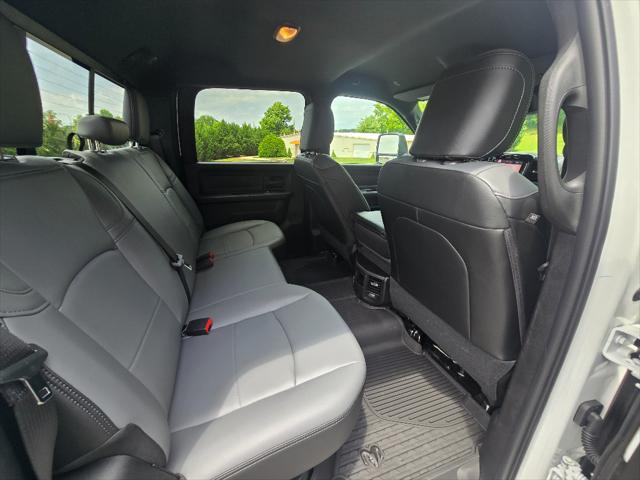 2026 Ram 3500 Tradesman Crew Cab 4x4 8' Box