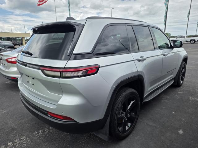 2025 Jeep Grand Cherokee Altitude 4x4