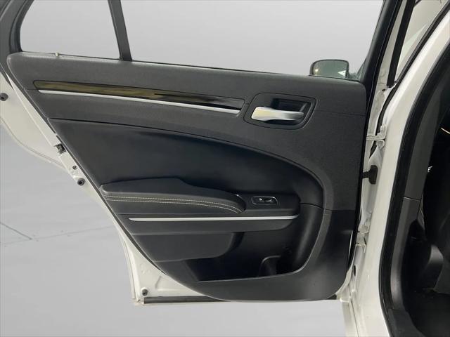 2021 Chrysler 300 300S
