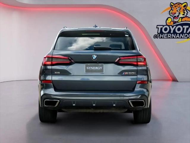 2022 BMW X5 M50i
