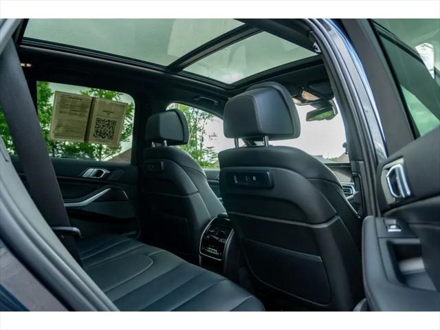 2022 BMW X5 M50i