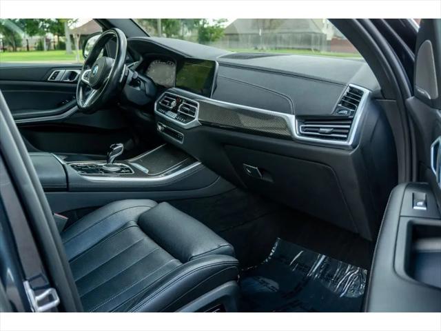 2022 BMW X5 M50i