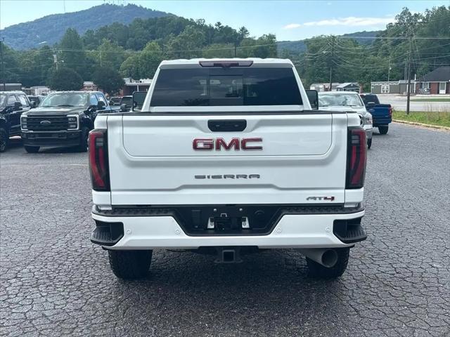 2024 GMC Sierra 2500HD AT4