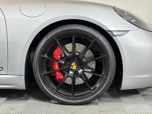 2025 Porsche 718 Cayman GTS 4.0