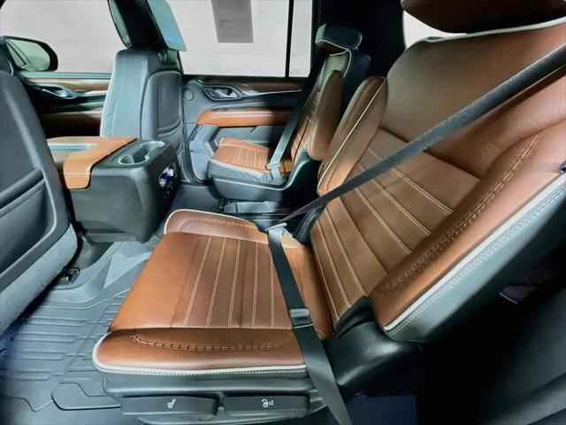 2023 GMC Yukon XL 4WD Denali Ultimate