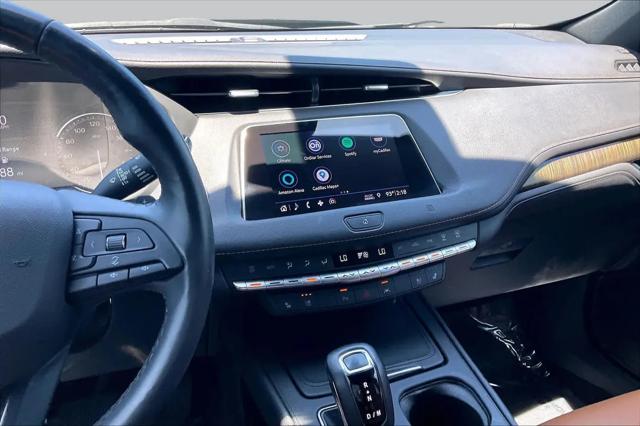 2019 Cadillac XT4 Premium Luxury