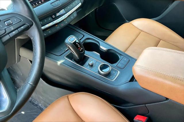 2019 Cadillac XT4 Premium Luxury