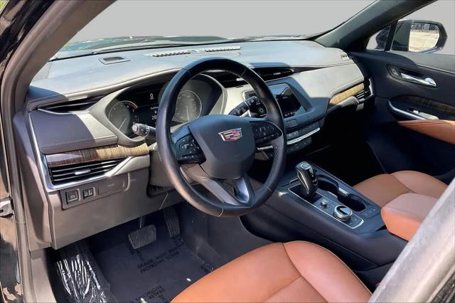 2019 Cadillac XT4 Premium Luxury