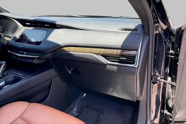 2019 Cadillac XT4 Premium Luxury