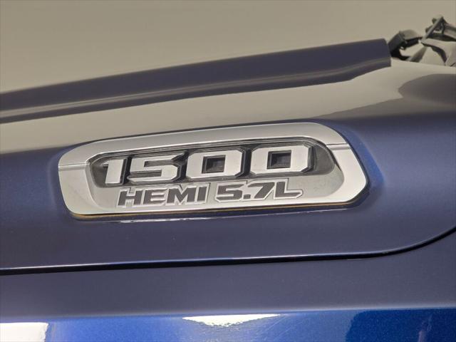 2020 Ram 1500 Big Horn Crew Cab 4x4 5'7" Box
