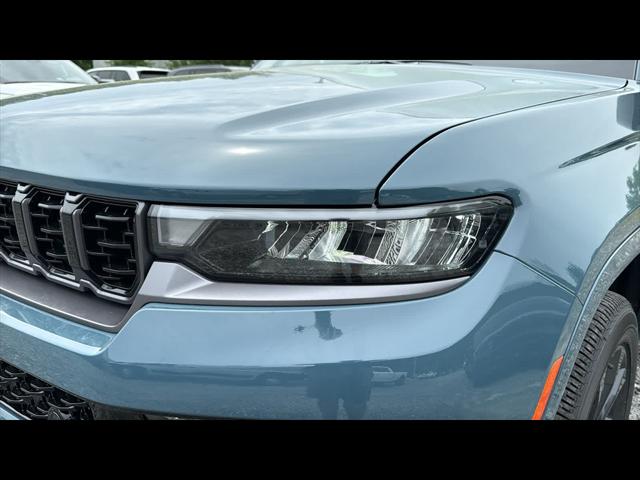2026 Jeep Grand Cherokee Limited Reserve