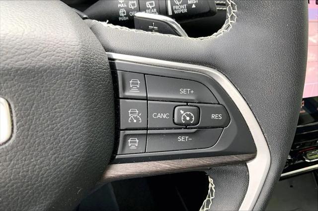 2023 Jeep Grand Cherokee L Limited 4x4