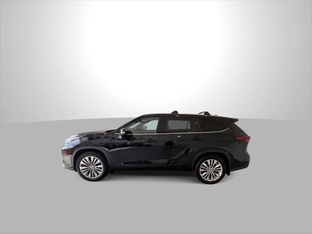 2024 Toyota Highlander Platinum