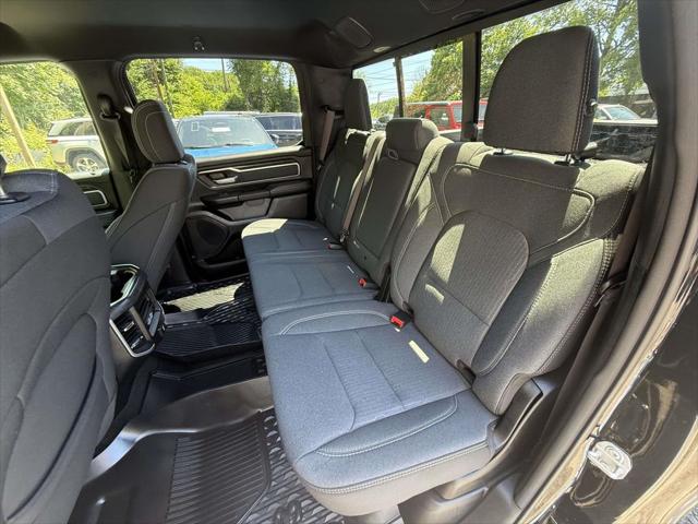 2022 Ram 1500 Big Horn Crew Cab 4x2 5'7" Box