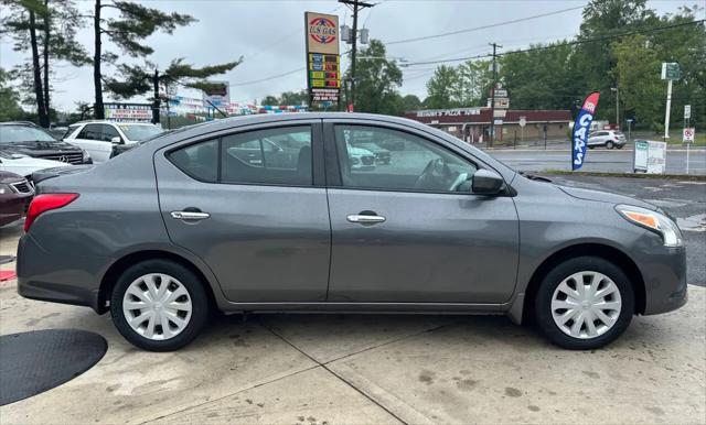 2016 Nissan Versa 1.6 SV