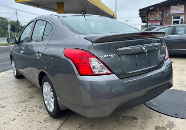 2016 Nissan Versa 1.6 SV