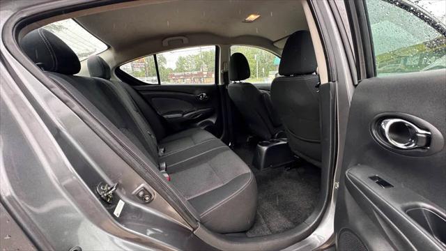 2016 Nissan Versa 1.6 SV