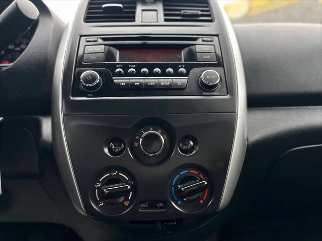2016 Nissan Versa 1.6 SV