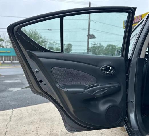 2016 Nissan Versa 1.6 SV